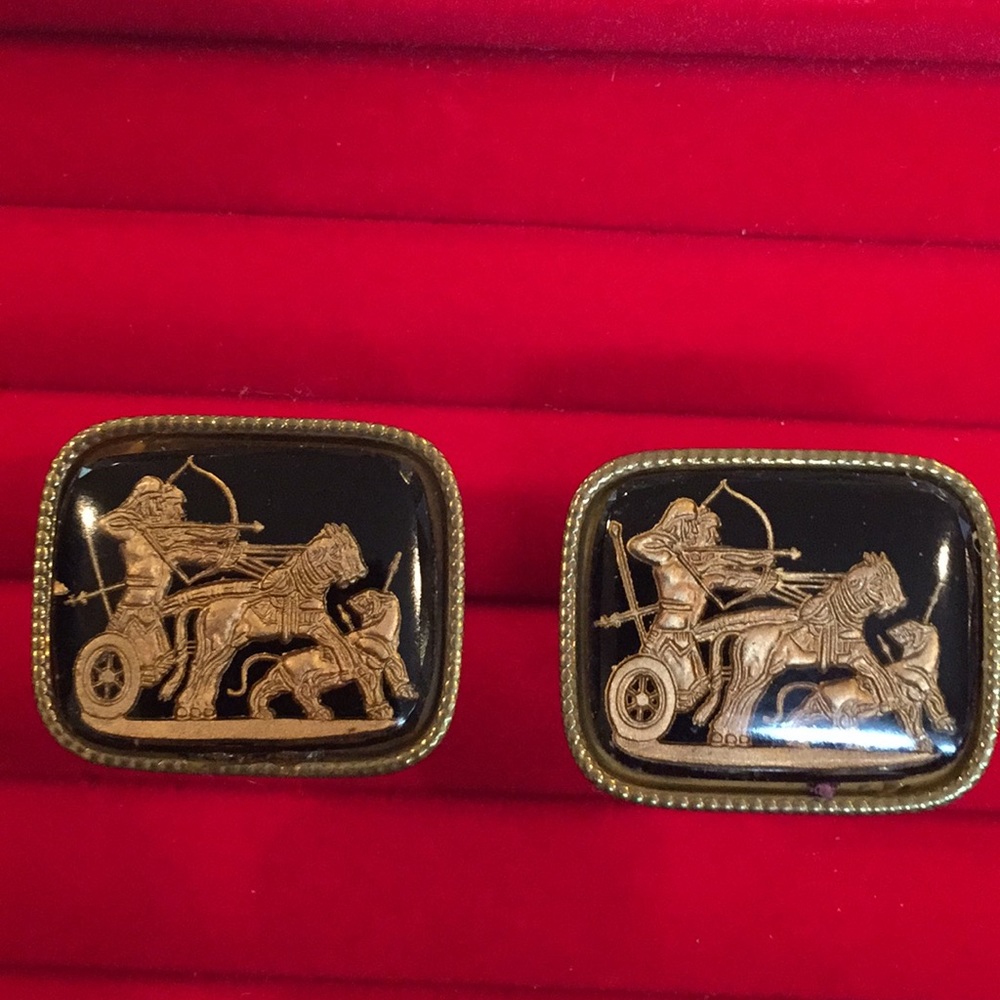 Cuff links